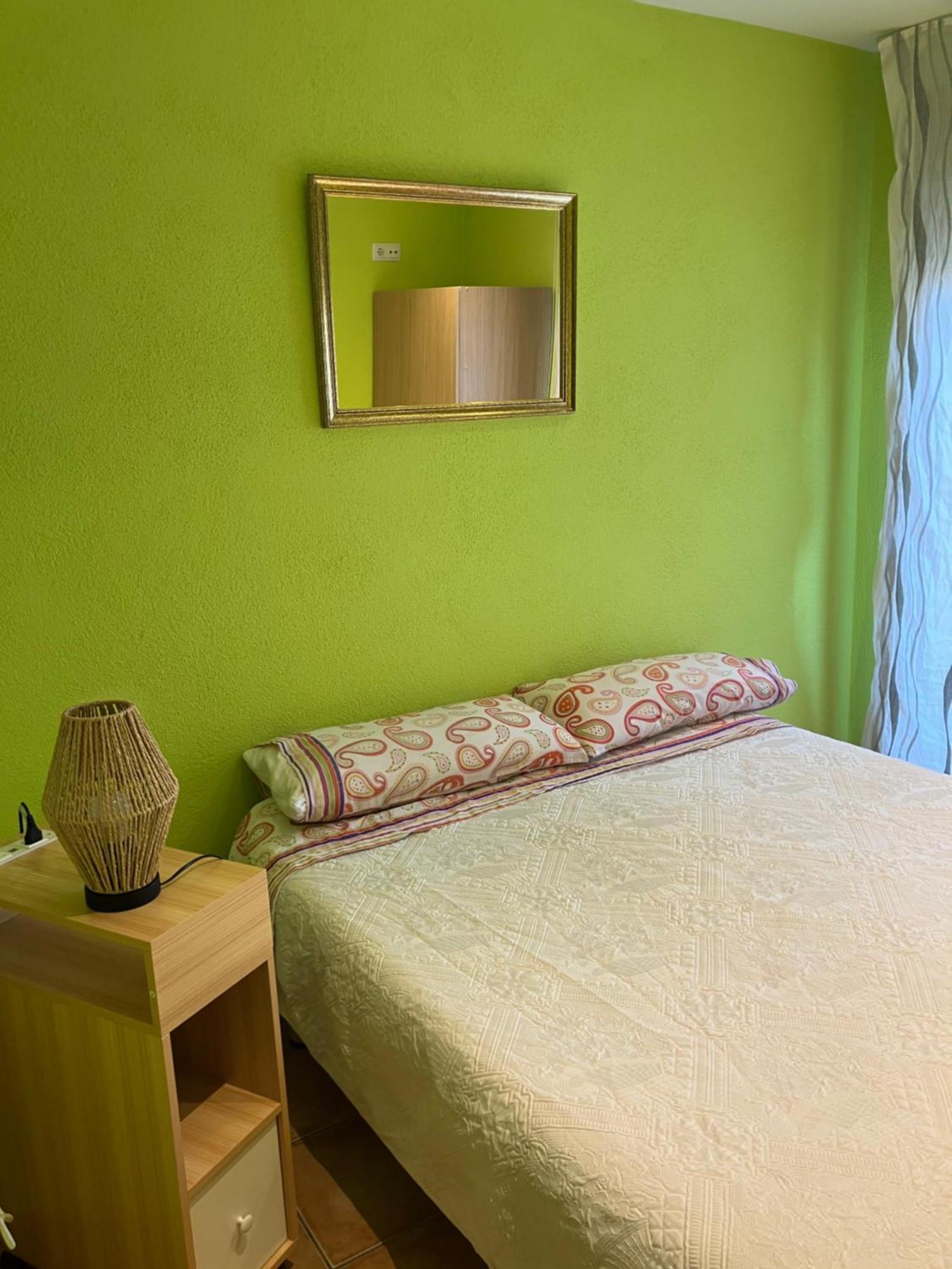 Apartamento L'Esquirol De L'Esquirol Santa María de Corcó Exterior foto