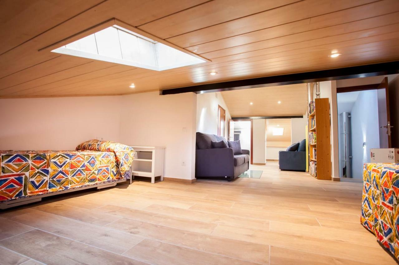 Apartamento L'Esquirol De L'Esquirol Santa María de Corcó Exterior foto