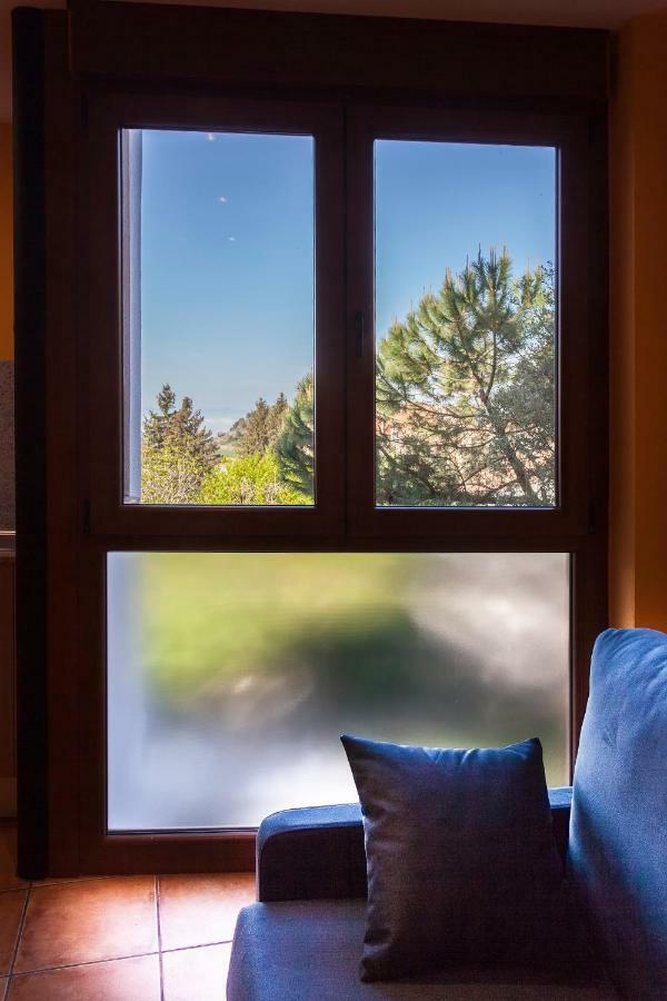 Apartamento L'Esquirol De L'Esquirol Santa María de Corcó Exterior foto