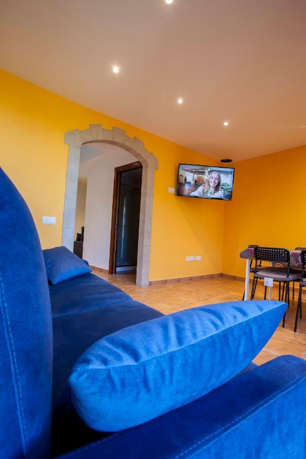 Apartamento L'Esquirol De L'Esquirol Santa María de Corcó Exterior foto